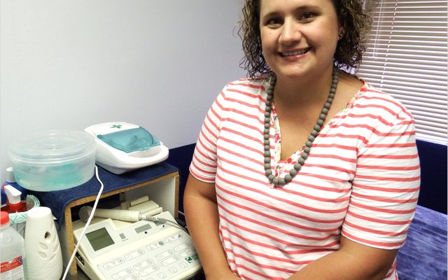 Esti Claassen, eienaar van Esti Claassen Fisioterapie in Gansbaai Apteek se Kliniek  